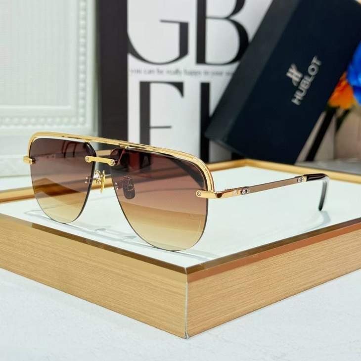 Picture of Hublot Sunglasses _SKUfw71164328fw